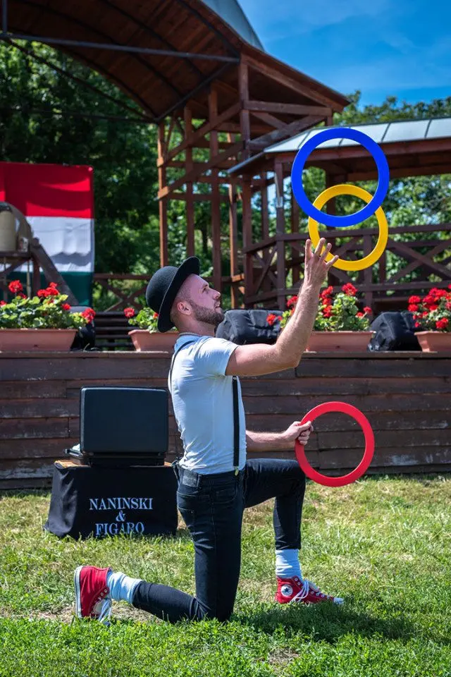 66009570 2800095463393865 5974833274386644992 n 640x960